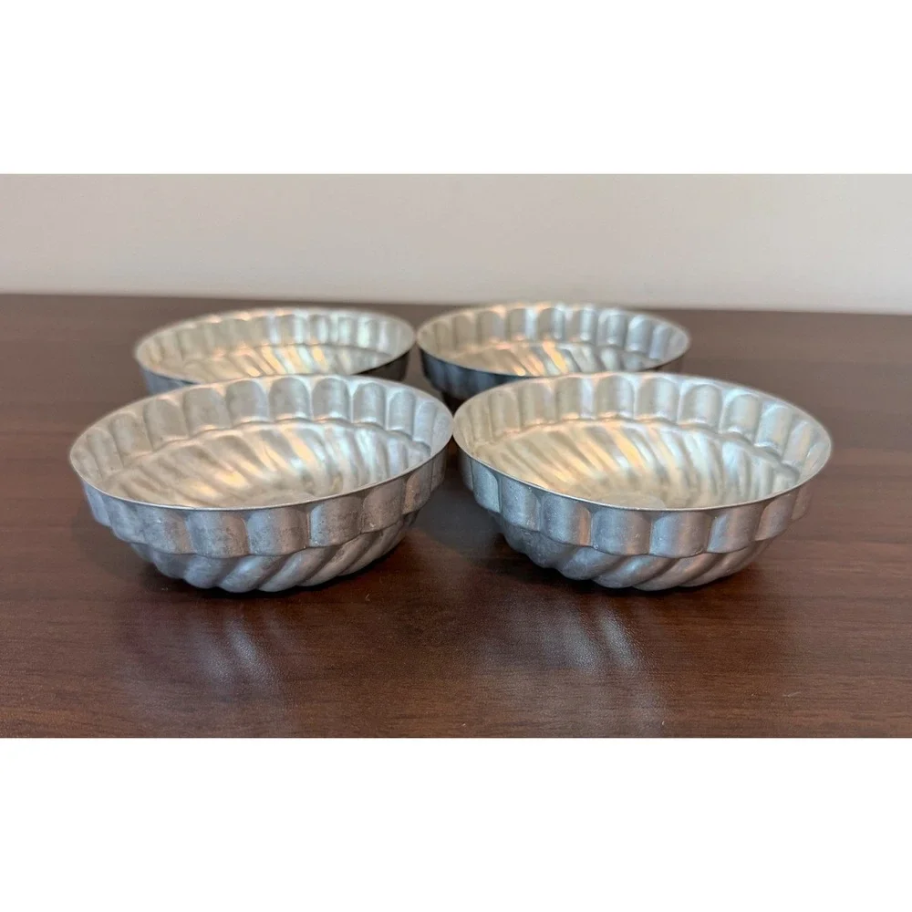 Vintage Aluminum Individual Tart Jelly Molds Set of 4 Fluted Spiral Silver Tone